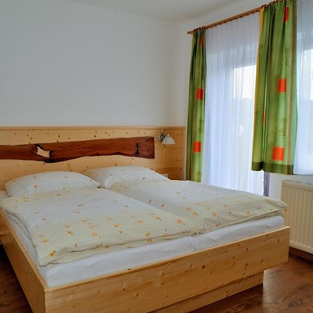 Gasthof Zur Kirche Hotel Kottes Exterior photo